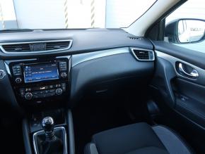 Nissan Qashqai  1.2 DIG-T 