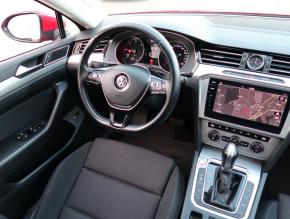 Volkswagen Passat  1.6 TDI 