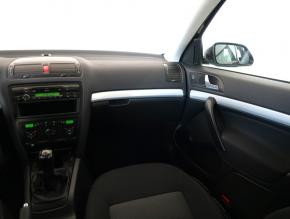 Škoda Octavia  1.6 Classic 