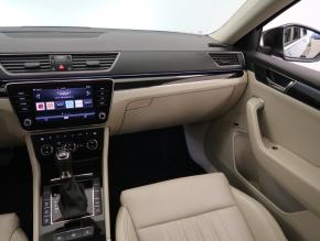 Škoda Superb  2.0 TDI Laurin&Klement 