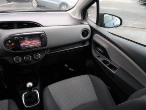 Toyota Yaris  1.33 Dual VVT-i 