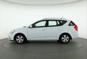 Kia Ceed  1.4 CVVT 