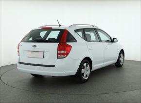 Kia Ceed  1.4 CVVT 