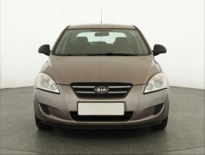 Kia Ceed  1.6 CVVT 