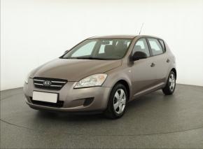 Kia Ceed  1.6 CVVT 