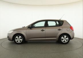 Kia Ceed  1.6 CVVT 