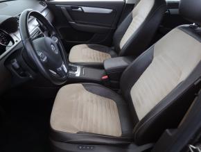 Volkswagen Passat  2.0 TDI Highline 