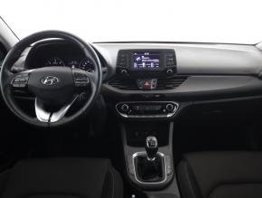 Hyundai i30 Fastback  1.6 CRDi Komfort 