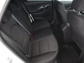 Hyundai i30 Fastback  1.6 CRDi Komfort 