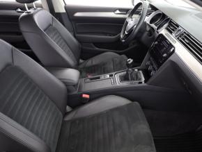 Volkswagen Passat  2.0 TDI Highline 