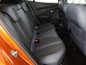 Peugeot 2008  1.2 PureTech 