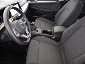 Volkswagen Golf  1.0 TSI Life 
