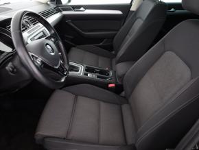 Volkswagen Passat  2.0 TDI Comfortline 