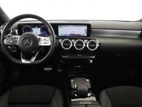 Mercedes-Benz A  A 250e 