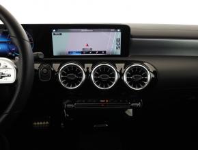 Mercedes-Benz A  A 250e 