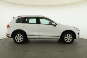 Volkswagen Touareg  3.0 TDI 