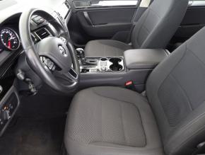 Volkswagen Touareg  3.0 TDI 