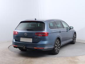 Volkswagen Passat  2.0 TDI 