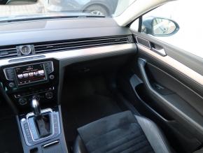Volkswagen Passat  2.0 TDI 