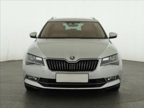 Škoda Superb  2.0 TDI Style 