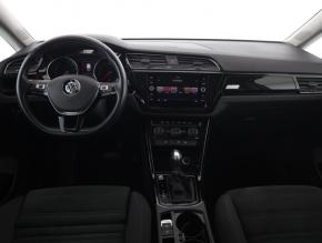 Volkswagen Touran  1.5 TSI 