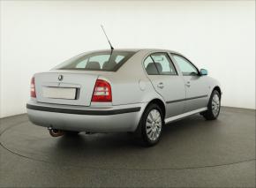 Škoda Octavia  1.6 