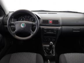 Škoda Octavia  1.6 