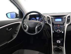 Hyundai i30  1.6 GDI Trikolor Plus 