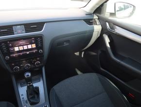 Škoda Octavia  1.5 TSI Ambition Plus 