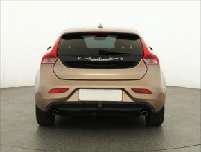 Volvo V40  2.0 D4 