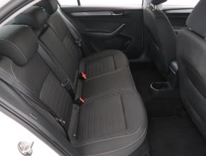 Škoda Rapid  1.0 TSI Style 