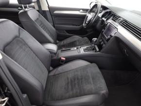 Volkswagen Passat  2.0 BiTDI 