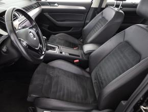 Volkswagen Passat  2.0 BiTDI 