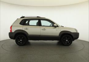 Hyundai Tucson  2.0 i 
