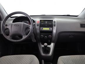 Hyundai Tucson  2.0 i 