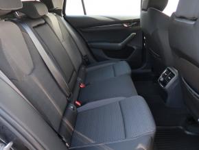 Škoda Octavia  1.5 TSI Ambition Plus 
