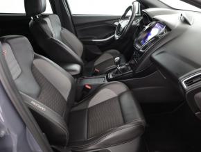 Ford Focus  2.0 EcoBoost ST 