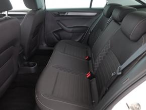 Škoda Rapid  1.0 TSI Style 