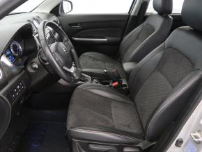 Suzuki Vitara  1.5 Hybrid 