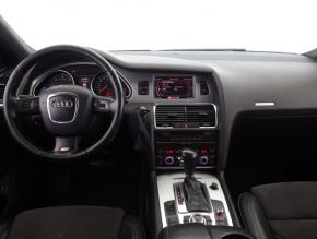 Audi Q7  3.0 TDI S-Line 