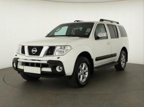 Nissan Pathfinder  2.5 dCi 
