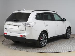 Mitsubishi Outlander  2.2 DI-D 