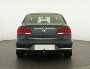 Volkswagen Passat  1.6 TDI 