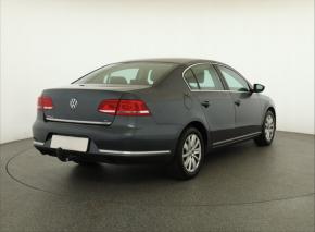 Volkswagen Passat  1.6 TDI 