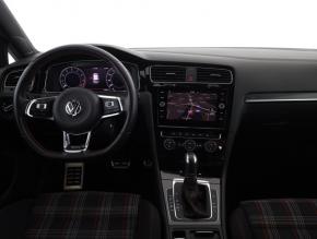 Volkswagen Golf  2.0 GTI Performance 
