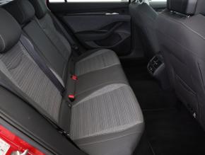 Škoda Superb  2.0 TDI Selection 