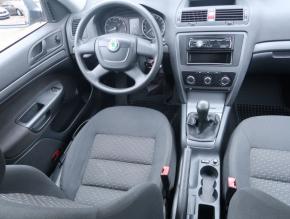 Škoda Octavia  1.6 Tour 