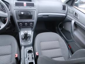 Škoda Octavia  1.6 Tour 