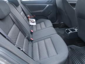 Škoda Octavia  1.6 Tour 