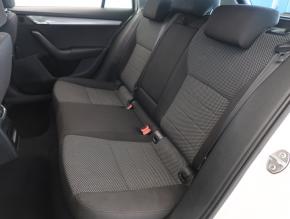 Škoda Octavia  1.6 TDI Ambition Plus 